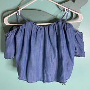 Guess off shoulder crop